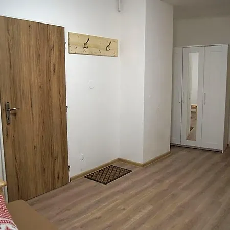 U Broucku Bed & Breakfast Lipová-lázně